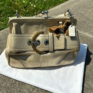Coach soho kiss lock golden metallic leather satchel purse